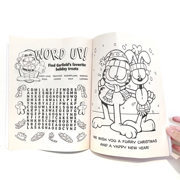 Vintage 1998 Garfield Promotional Christmas Colouring Book Holiday Fun Games Kid - Picture 4 of 7